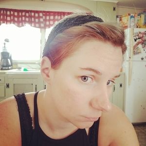 Meet your Posher, Jessica